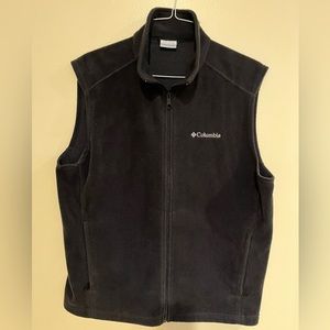 Men’s Columbia fleece vest